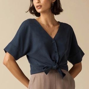 EUC vetta girlfriend shirt French navy